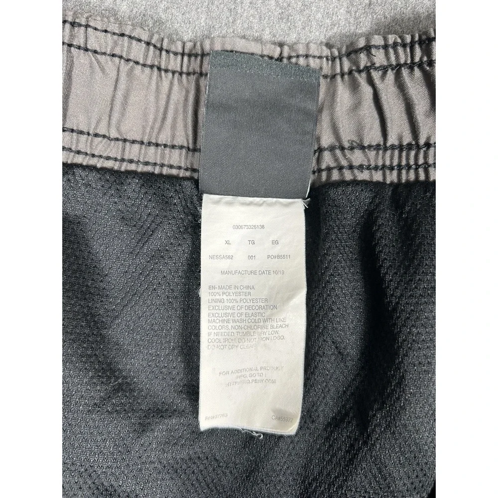 Nike Men's Black Gray Colorblock Mesh Lined Swim Trunks Size XL